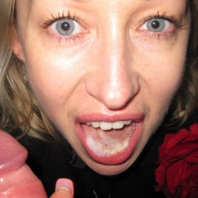 Photo album: Margot Polish wife swallowing cum in park